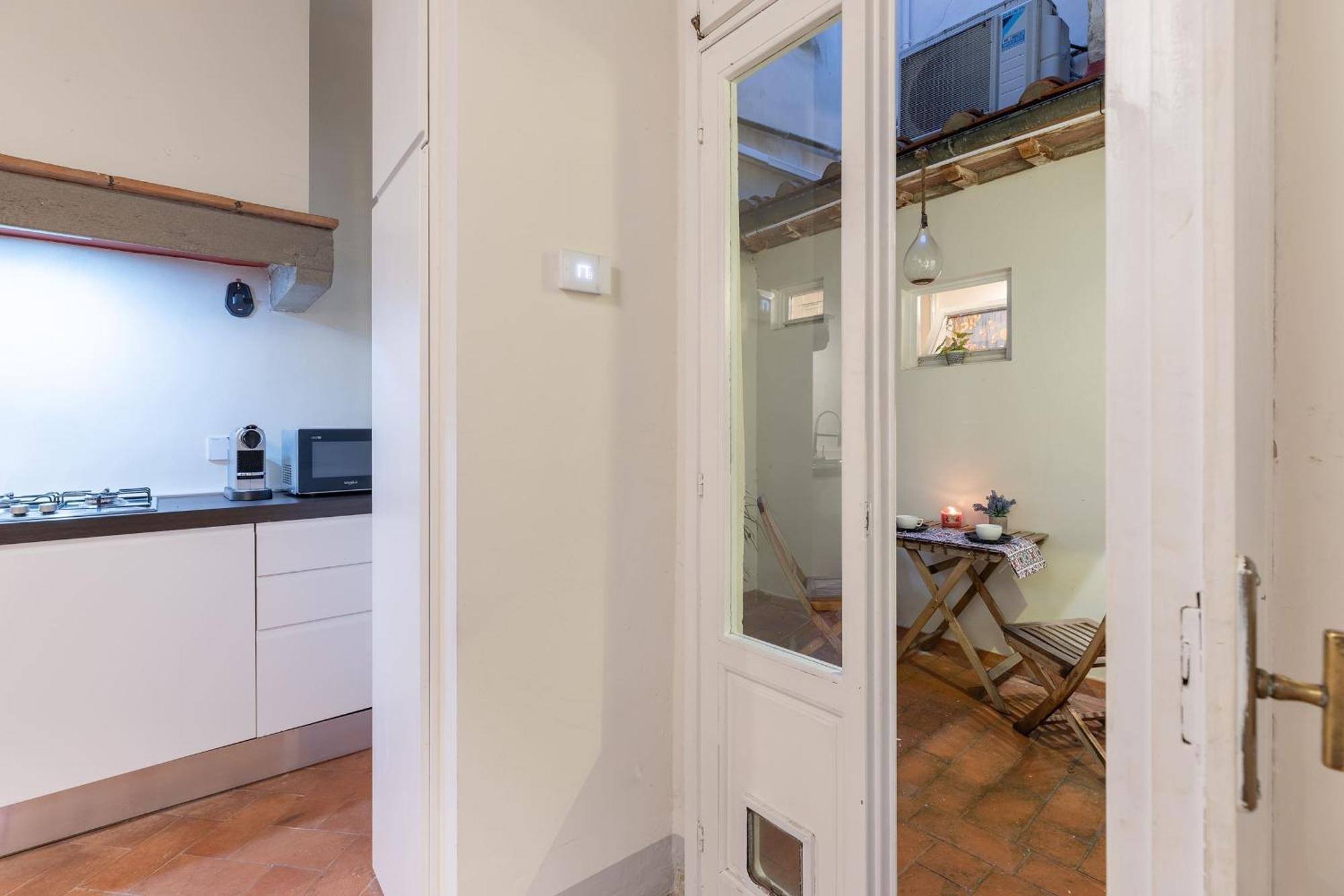 Santo Spirito Suite-Hosted By Sweetstay Флоренция Екстериор снимка